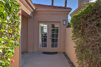 29576 Sandy Ct in Cathedral City, CA - Foto de edificio - Building Photo