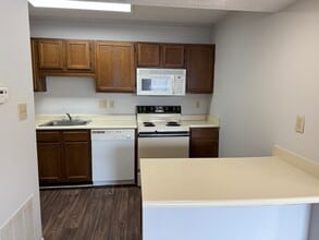 Azalea Hill in Montgomery, AL - Building Photo - Building Photo