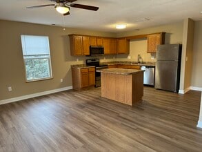 389 NE Sandalwood in Waukee, IA - Building Photo - Building Photo