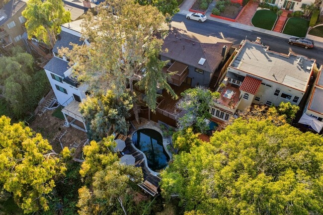 property at 4279 Hortensia St
