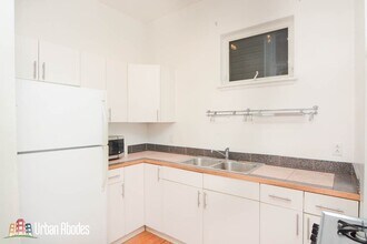 2432 W Moffat St in Chicago, IL - Building Photo - Building Photo