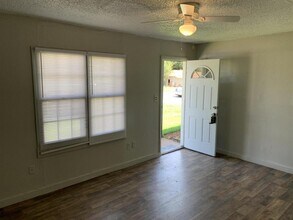 1610 SE 62nd St in Oklahoma City, OK - Building Photo - Building Photo