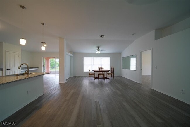 property at 1502 Scholar Ct