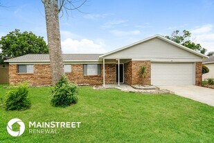 155 Westwood Dr in Daytona Beach, FL - Building Photo