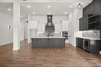 3607 Wellborn Dr in Fulshear, TX - Building Photo - Building Photo