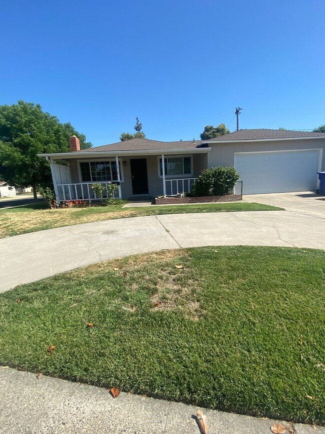 1510 Bellevue Rd