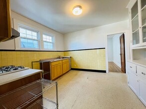 119-39 7th Ave in Queens, NY - Building Photo - Building Photo