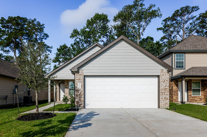 1076 Burkes Rdg Trl in Conroe, TX - Foto de edificio