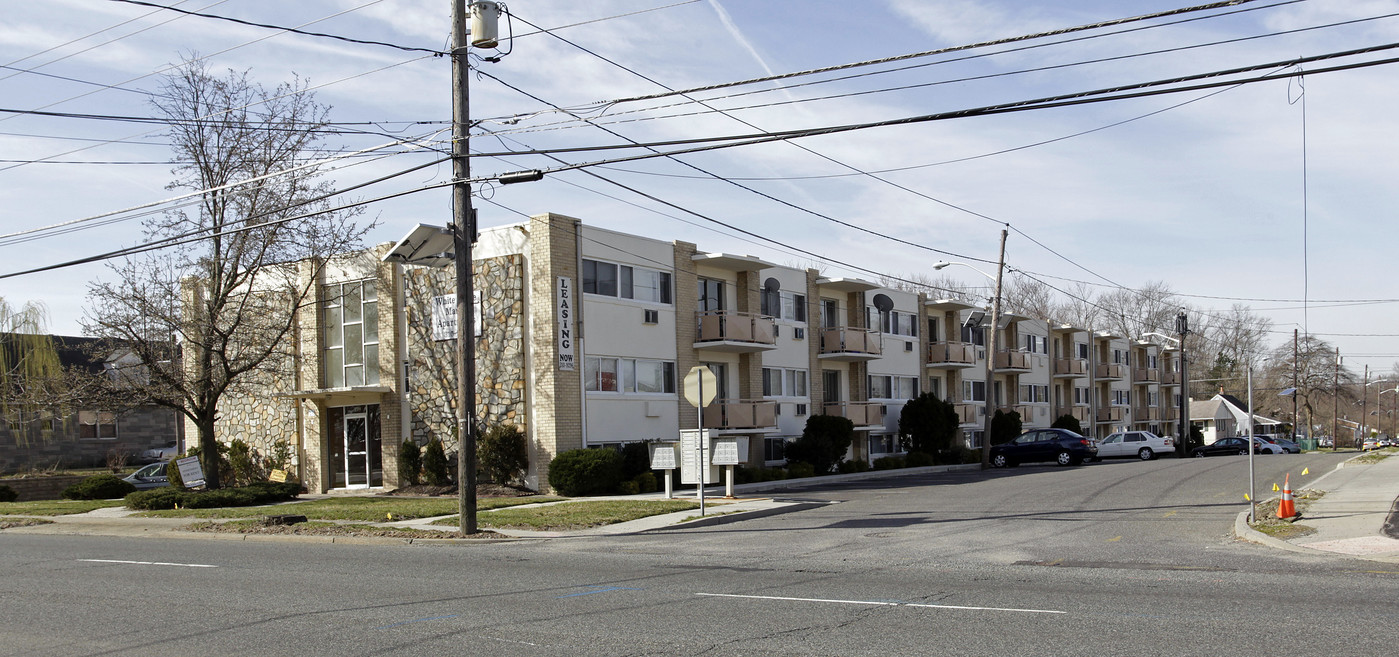 309 Apartments in Somerdale, NJ - Building Photo