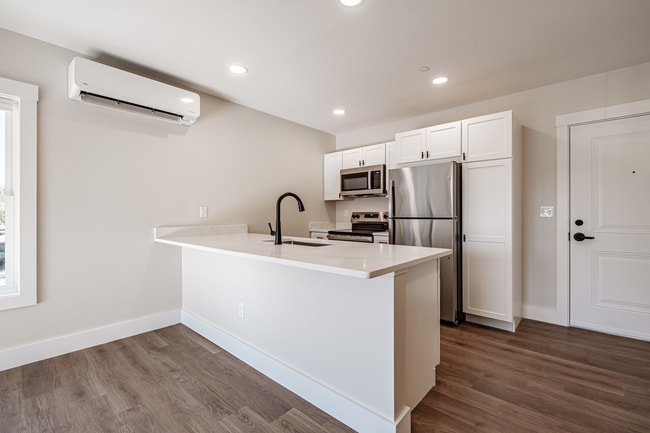 property at 5 Progress Wy
