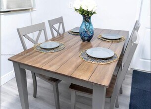 6512 SW 24th St in Miramar, FL - Building Photo - Building Photo