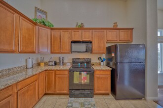 1121 Bourbon St in Pahrump, NV - Building Photo - Building Photo