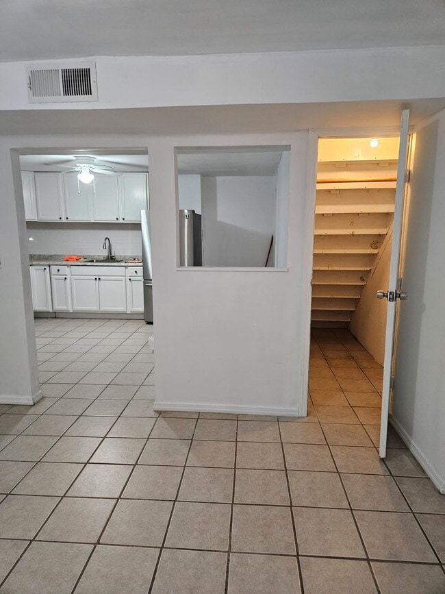 904 Doane Ave in Bellport, NY - Building Photo - Building Photo