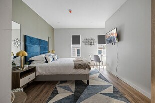 89 Cottage St in Middletown, NY - Building Photo