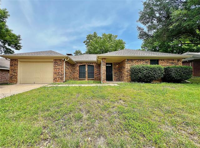 property at 203 Mesa Moor Dr