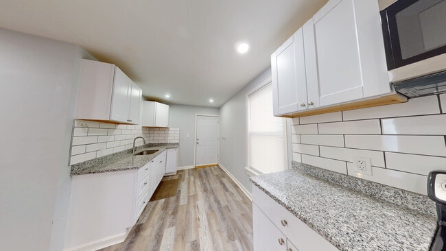 274 Plantation St, Unit 1ST UNIT in Worcester, MA - Foto de edificio - Building Photo