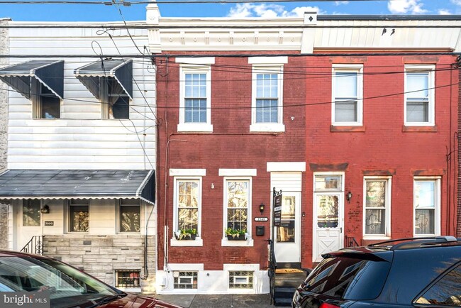 property at 2548 Ann St