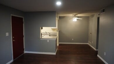 4400 S Quebec St, Unit b-208 in Denver, CO - Building Photo - Building Photo