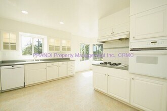 3 Robertson Terrace in Mill Valley, CA - Building Photo - Building Photo