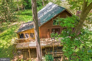 100 Aquia Creek Rd in Stafford, VA - Building Photo