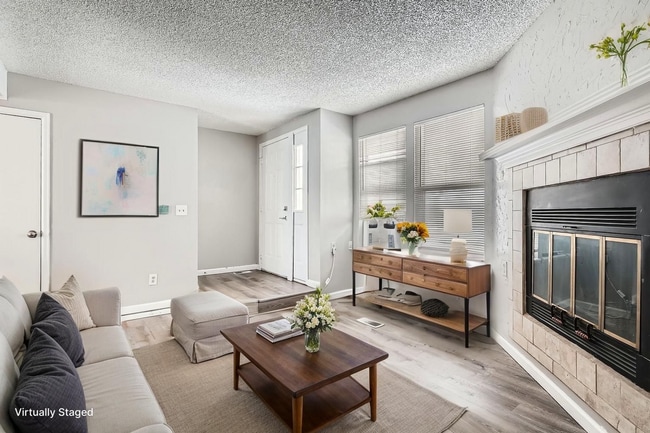 983 S Pitkin Ct in Aurora, CO - Building Photo - Building Photo