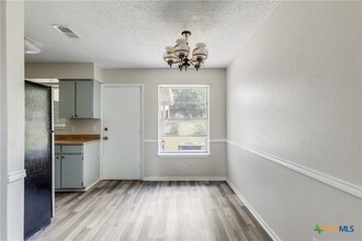 4509 Calle Roble in Temple, TX - Foto de edificio - Building Photo