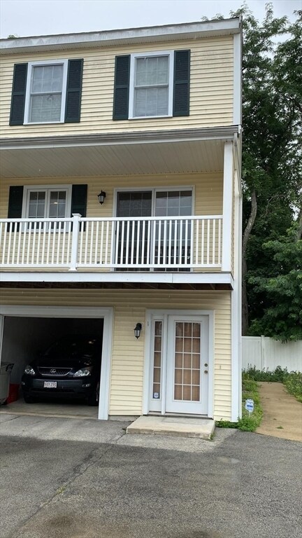 67 Princeton St in Chelmsford, MA - Building Photo - Building Photo