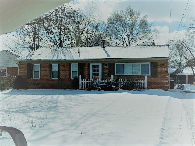 4477 Burkey Rd in Youngstown, OH - Building Photo