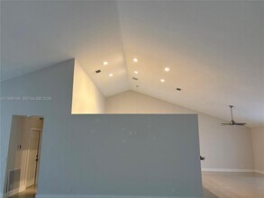 16209 NW 15th St in Pembroke Pines, FL - Building Photo - Building Photo
