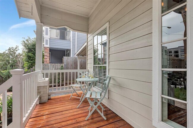 615 Allston St in Houston, TX - Building Photo - Building Photo