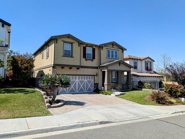 3433 Arborview Dr