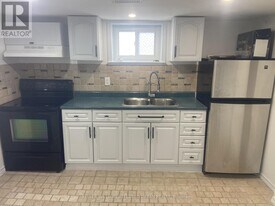 200 Tavistock Rd in Toronto, ON - Building Photo