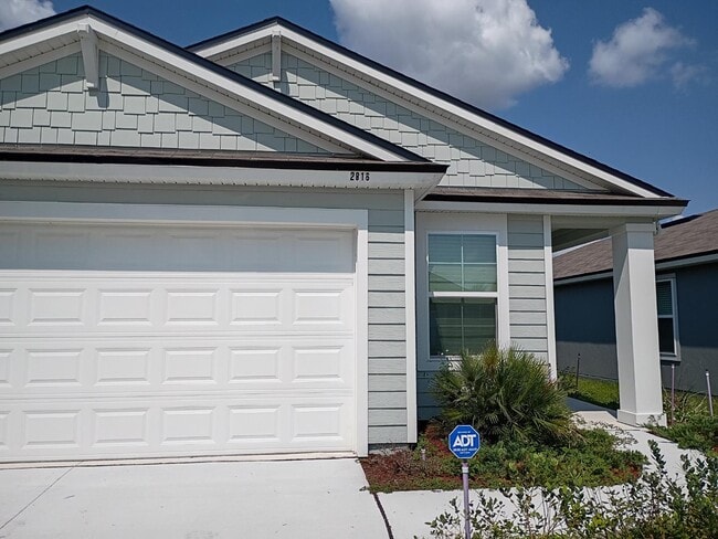 property at 2816 Buck Creek Pl
