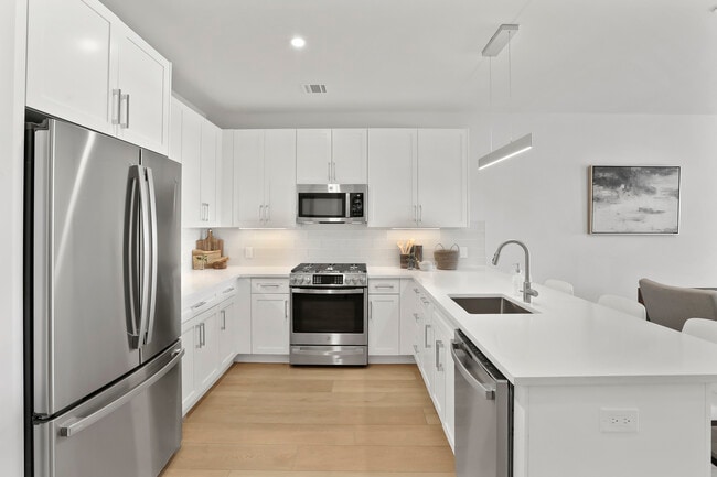 Ocean Gate in Long Branch, NJ - Building Photo - Building Photo