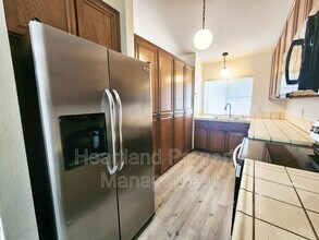 12823 Camino de Ln in San Diego, CA - Building Photo - Building Photo