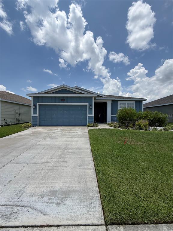property at 2002 Myrtle Pine St