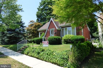 430 Moul Ave in Hanover, PA - Building Photo - Building Photo