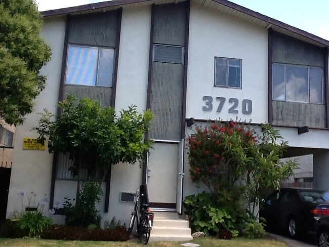 3720 Westwood Blvd, Unit 8 in Los Angeles, CA - Building Photo - Building Photo