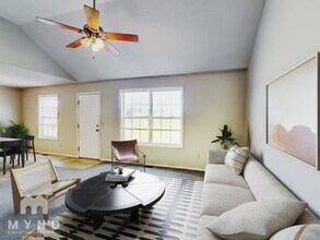 4876 W Skyler Dr in Springfield, MO - Building Photo - Building Photo