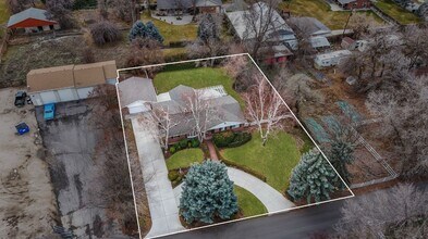 1868 E Charleston Ln in Holladay, UT - Building Photo - Building Photo