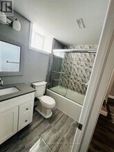 14 Nightland Ct in Brampton, ON - Building Photo - Building Photo