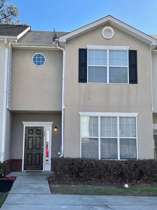 7308 Wagon Wheel Ct in Jonesboro, GA - Building Photo