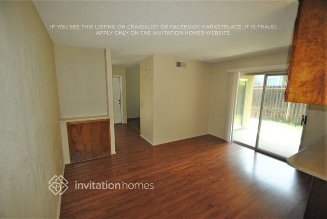 5443 Andrea Blvd in Sacramento, CA - Building Photo - Building Photo