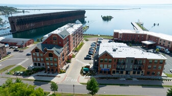 Two Marquette Place in Marquette, MI - Building Photo