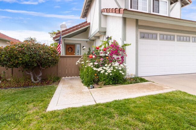 1987 Willow Ridge Dr in Vista, CA - Building Photo - Building Photo