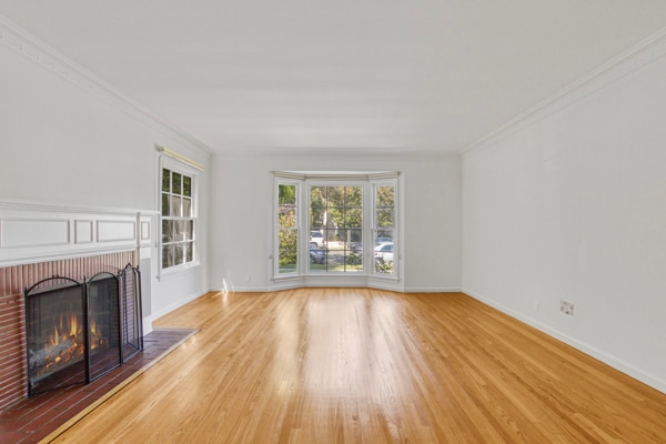 10536 Whipple St in Toluca Lake, CA - Building Photo - Building Photo