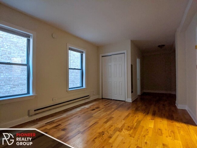 1335 N Dearborn St, Unit 1347-506 in Chicago, IL - Building Photo - Building Photo