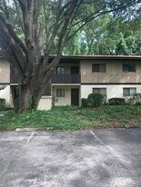 2965 Dove Haven Ct, Unit F in Charleston, SC - Building Photo