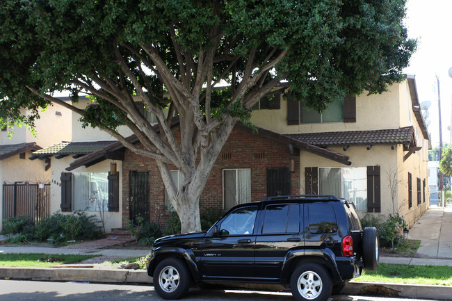 1046 E 3rd St in Long Beach, CA - Building Photo - Building Photo