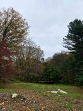 10 Plains Rd in East Haddam, CT - Building Photo - Building Photo